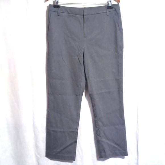 Time and Tru Grey Straight Leg Ankle Length Dress Pant Size 10 - Picture 1 of 6